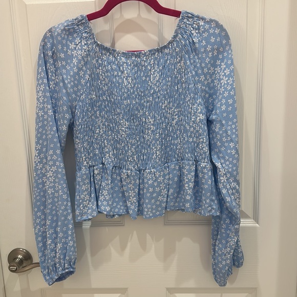 Super cute and comfy shirt! - Picture 2 of 3